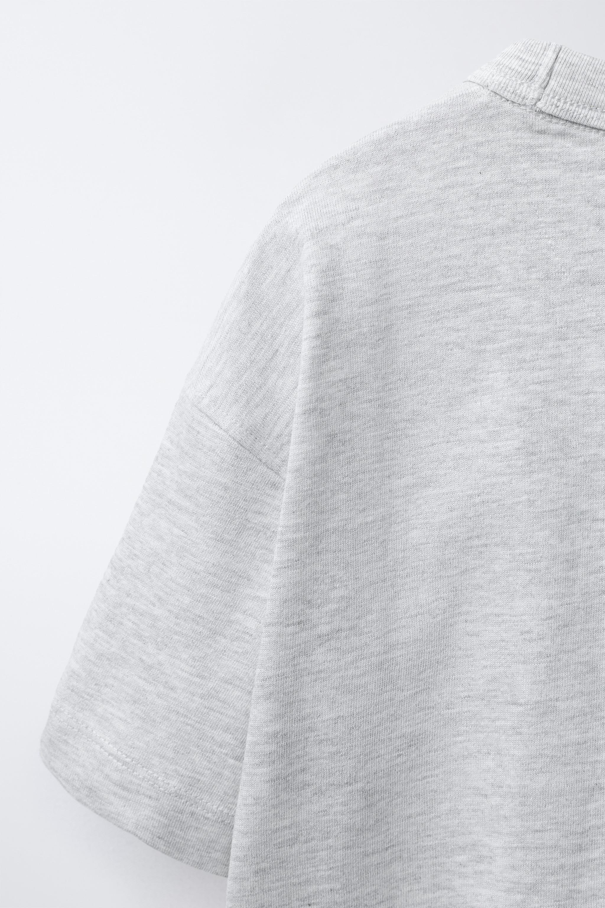 T-SHIRT CONFORTABLE AVEC INSCRIPTION